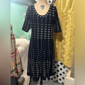 Super comfortable and super cute sweater dress by Roz & Ali.